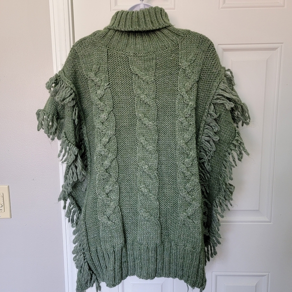 Betty Betty Wool Blend Fringe Poncho Turtleneck Sweater Green Chunky Knit L - Picture 6 of 13